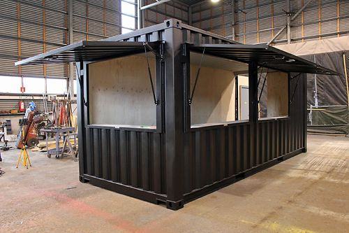 CONTENEDOR DE 20 PIES EQUIPADO PARA USO DE BAR/CAFETERÍA
