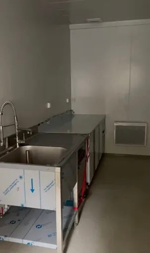CONTENEDOR SNACK BAR