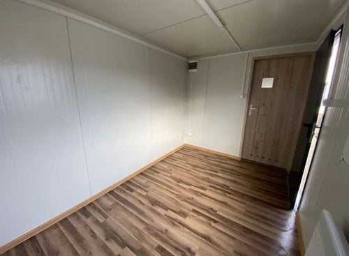 CONTENEDOR DE ESCRITORIO 5×2,20 CON SANITARIO