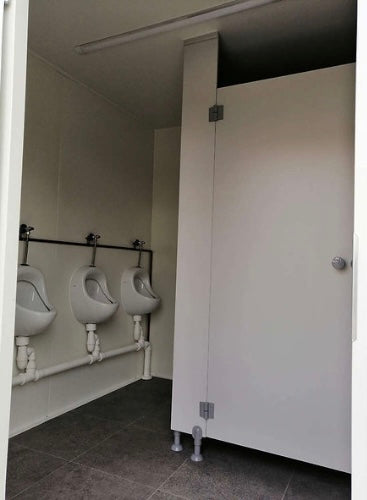 REMOLQUE SANITARIO DOBLE 5 WC 3 URINARIOS 6×2,40M