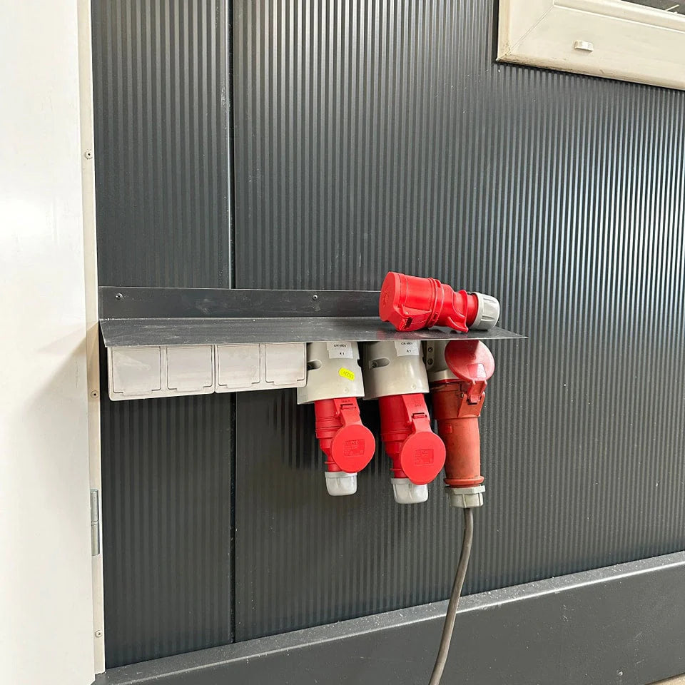 CONTENEDOR MODULAR : 6058 MM x 4876 MM