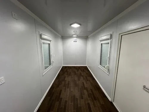 CONTENEDOR DE OFICINA ESTANDAR CON PUERTA CENTRAL