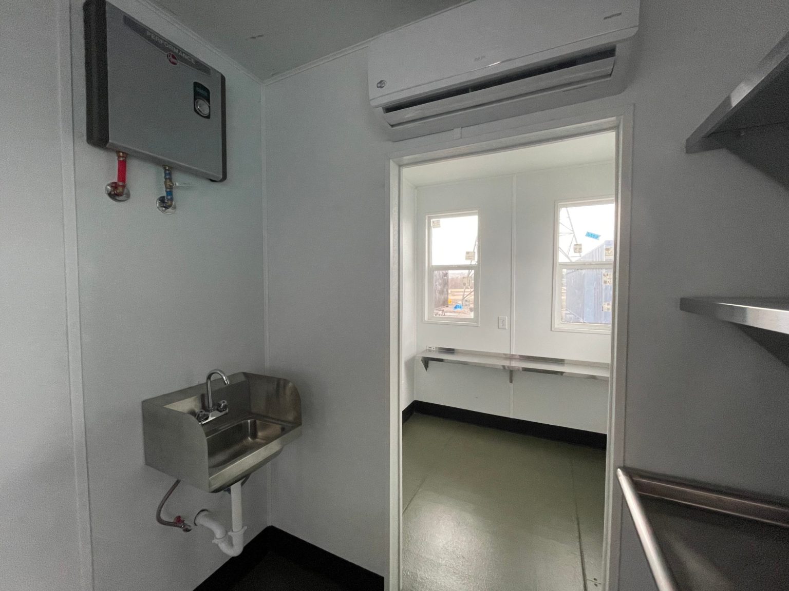 CONTENEDOR SNACK BAR DE 40 PIES